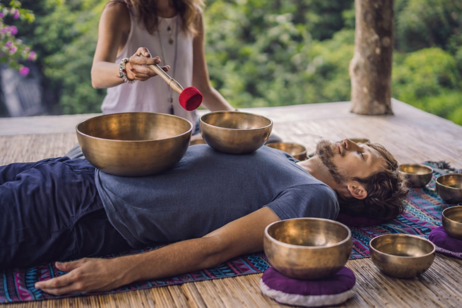 Pratique de massage sonore Peter Hess